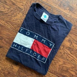 Vintage 90’s Tommy Hilfiger Bootleg Flag T